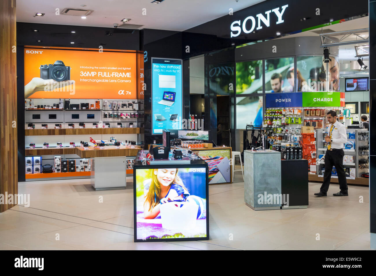 Sydney Australien, Kingsford-Smith Airport, SYD, innen, Terminal, Gate, Shopping Shopper Shopper shoppen Geschäfte Markt Märkte Marktplatz kaufen verkaufen Stockfoto