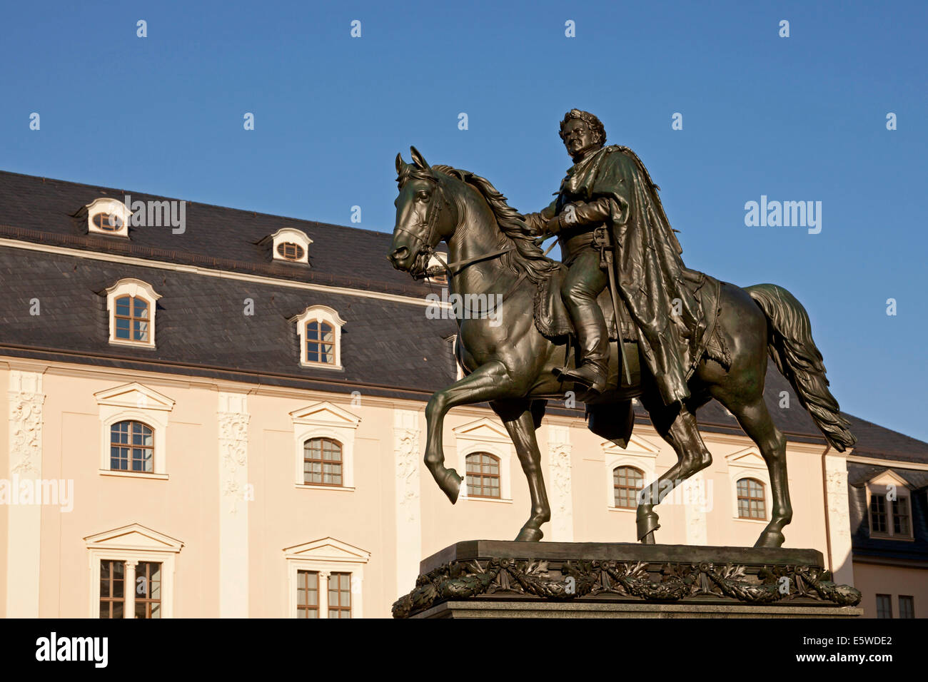 Skulptur von Großherzog Carl August in Weimar, Thüringen, Deutschland, Europa Stockfoto