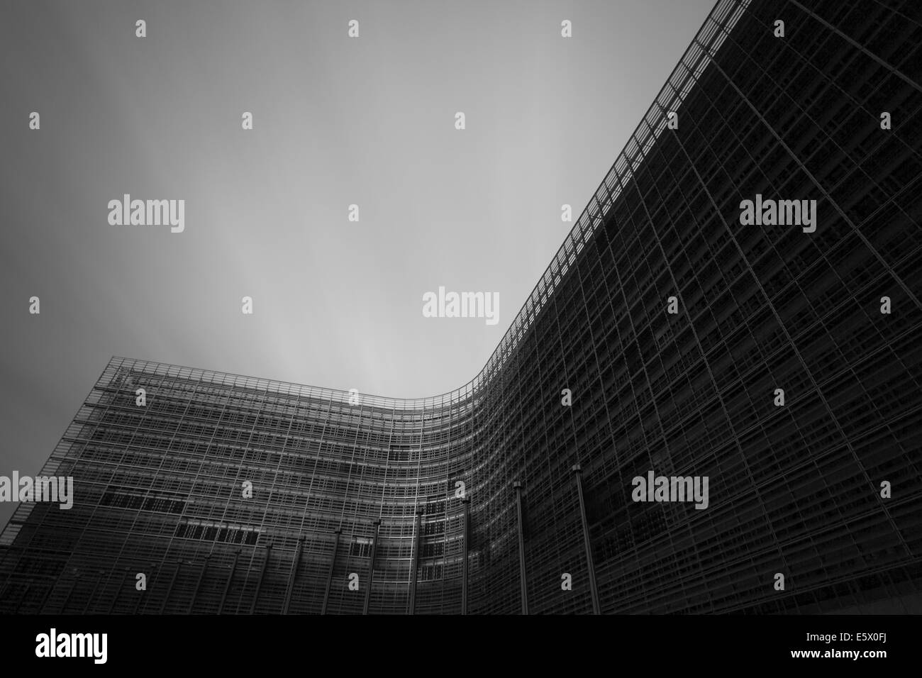 Schwarz / weiß Bild des Amtes Berlaymont-Gebäude der Europäischen Kommission, Brüssel, Belgien Stockfoto