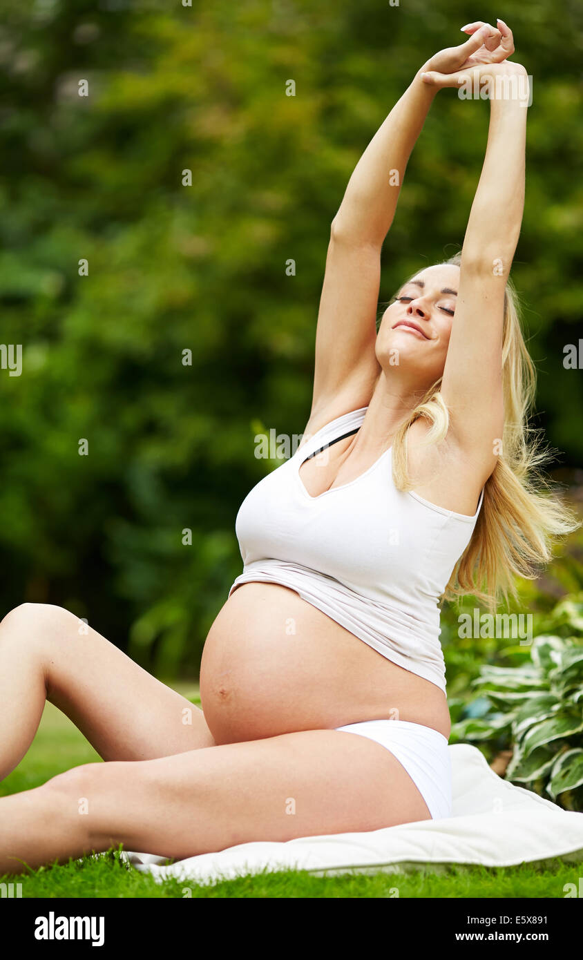 Schwangeren Yoga Stockfoto