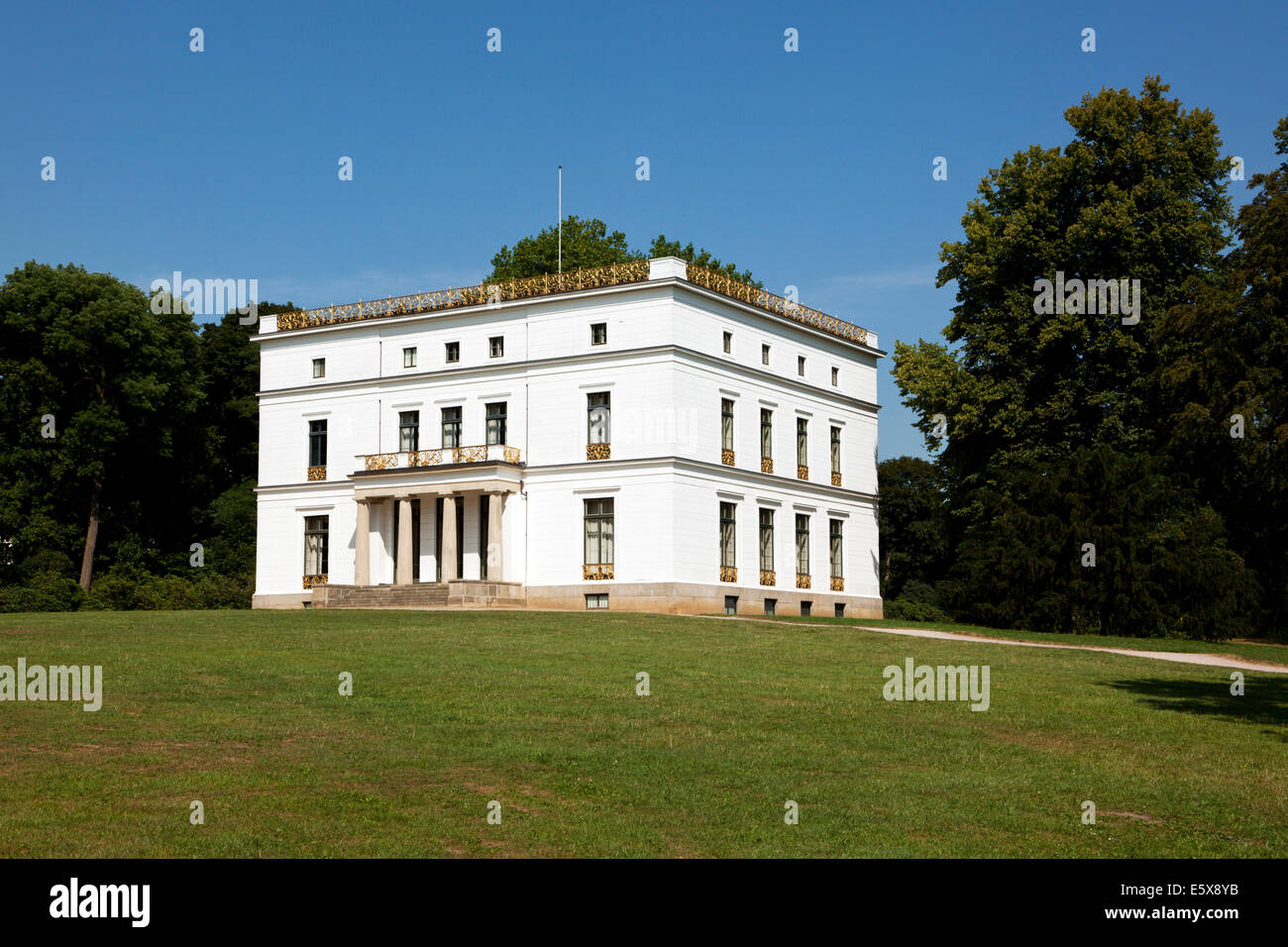 Jenischhaus, neo-klassizistische Villa in öffentlichen Jenischpark Garten in Hamburg Stockfoto