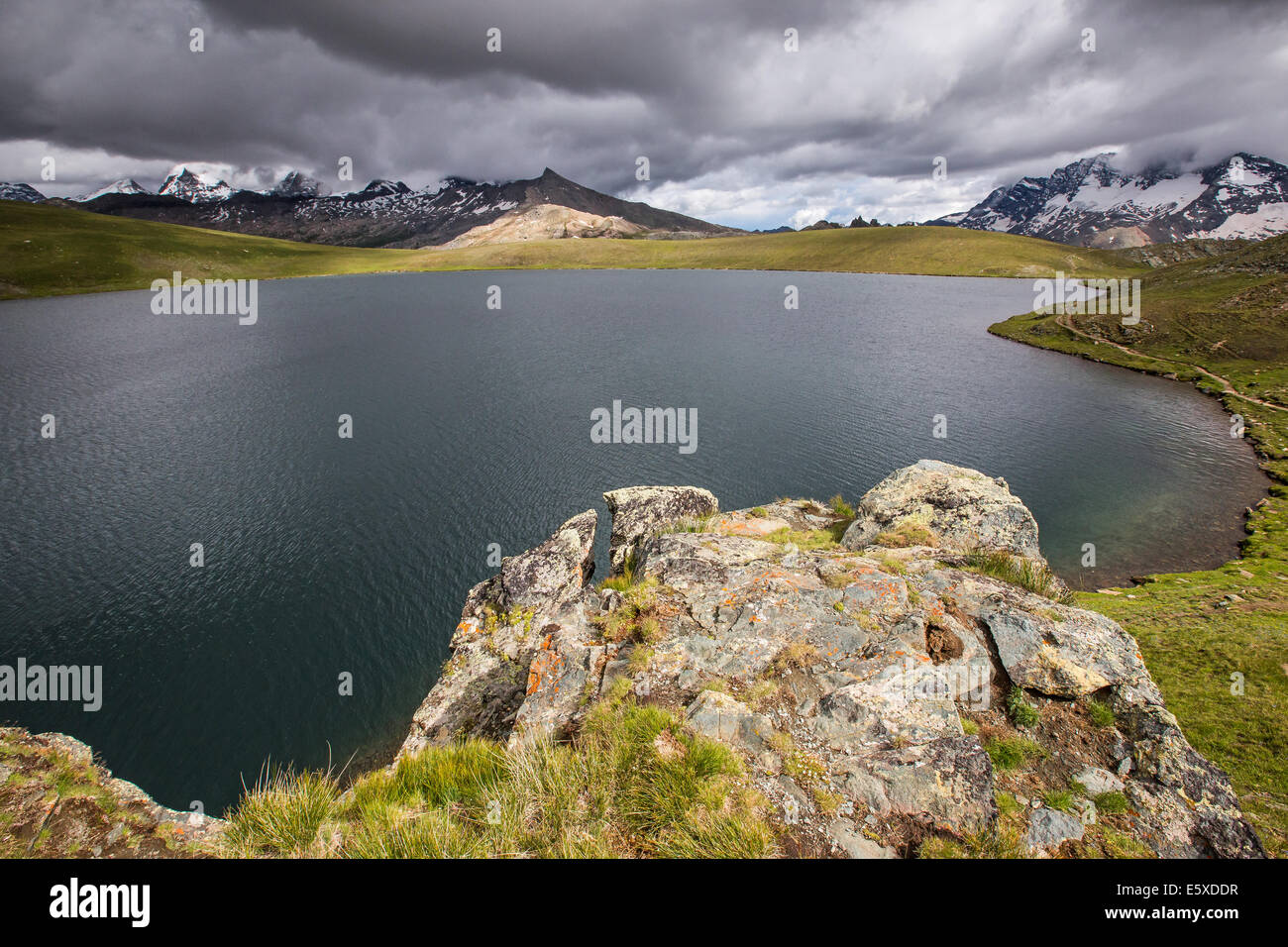 See Rosset. Valsavarenche. Parco Nazionale del Gran Paradiso. Aostatal. Stockfoto