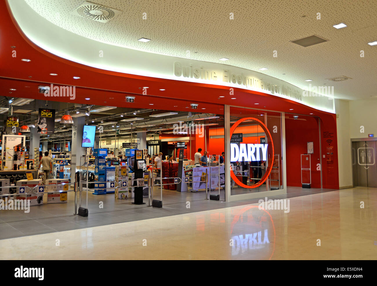 Darty Boutique Marseille Bouches-du-Rhône, Frankreich Stockfoto