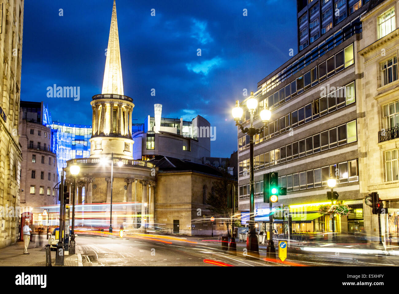 All Souls Church Langham Place Regent Street Nacht London UK Stockfoto