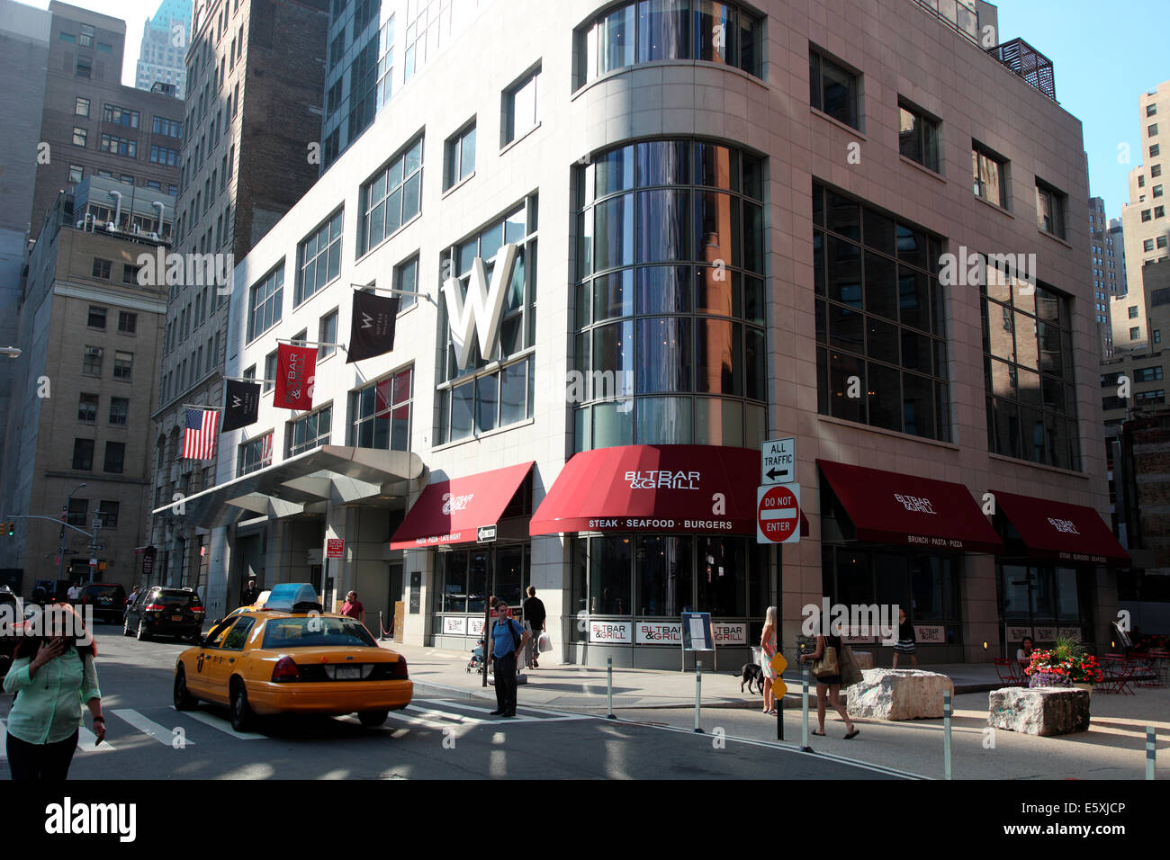 Das W Hotel und Residenzen gegenüber Boden Null in die Innenstadt von New York City. Stockfoto