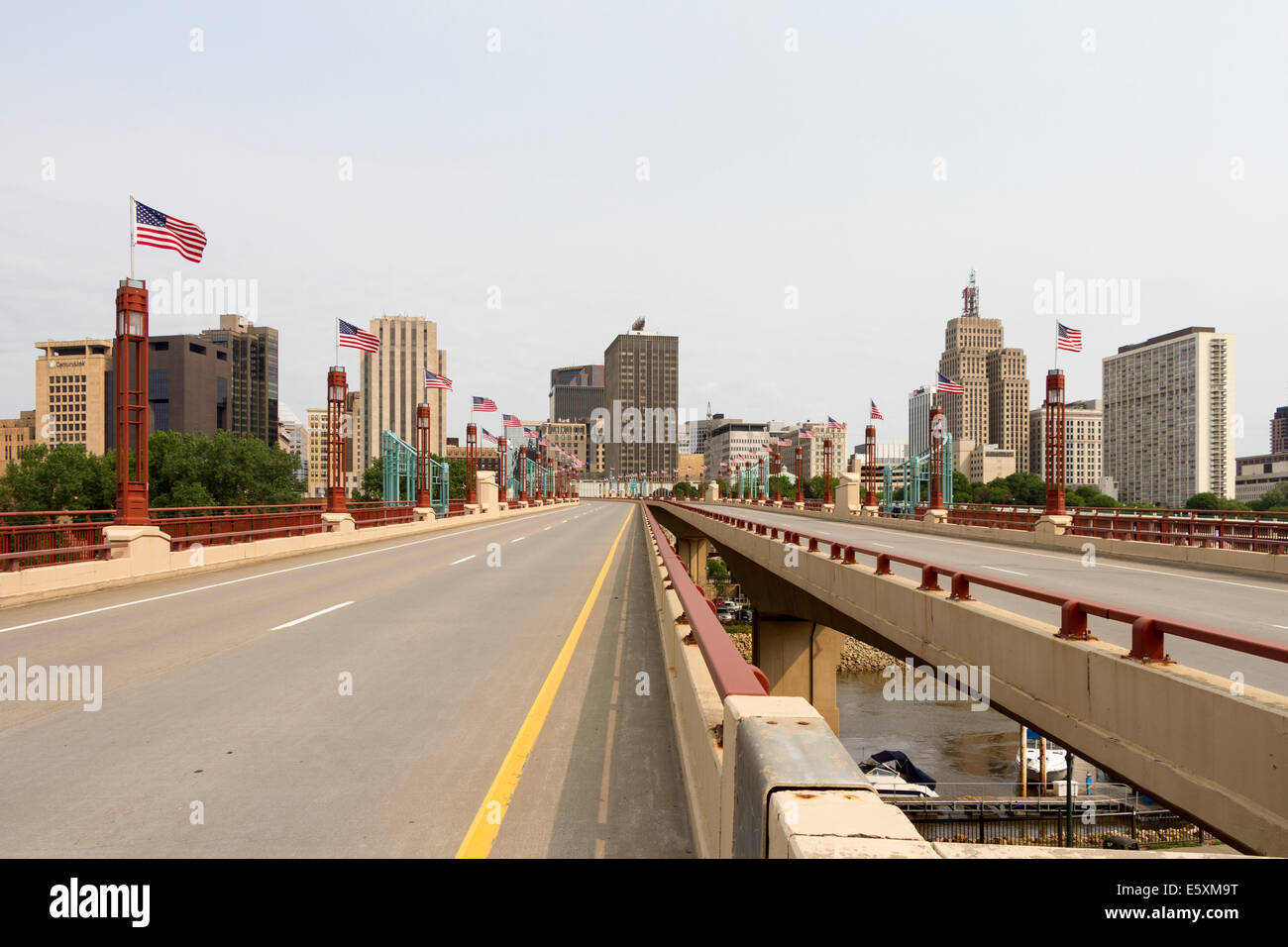 Wabasha Street Bridge über den Mississippi River, St. Paul, Minnesota, USA. Stockfoto