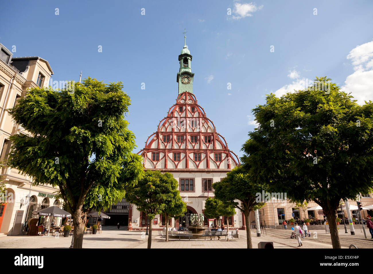 Theater Gewandhaus auf dem Hauptmarkt in Zwickau, Sachsen, Deutschland