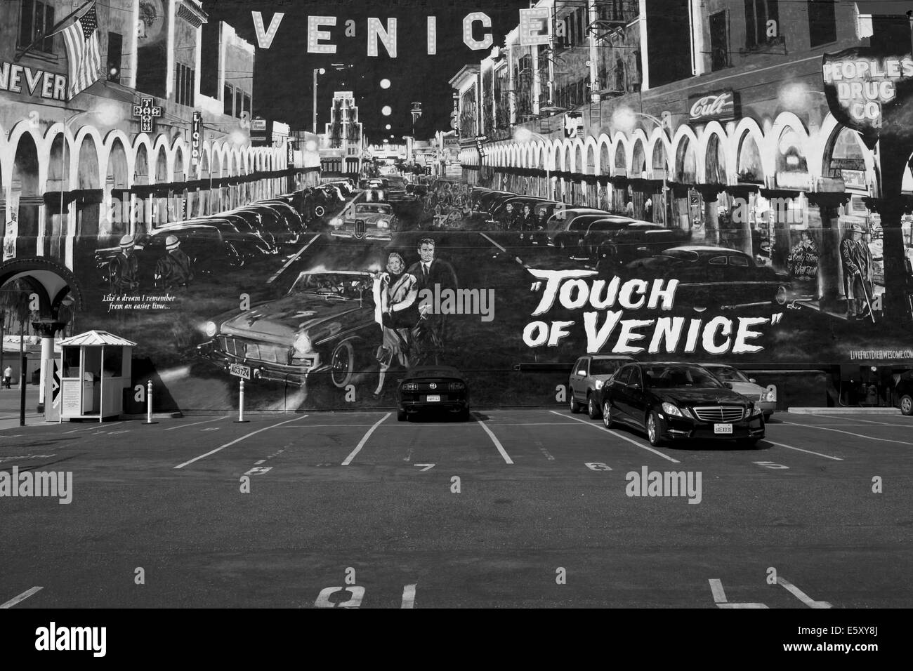 Venice Beach Wandbild zeigt Elemente aus Orson Welles Film 'Touch of Evil", die an diesem Ort gedreht wurde. Stockfoto