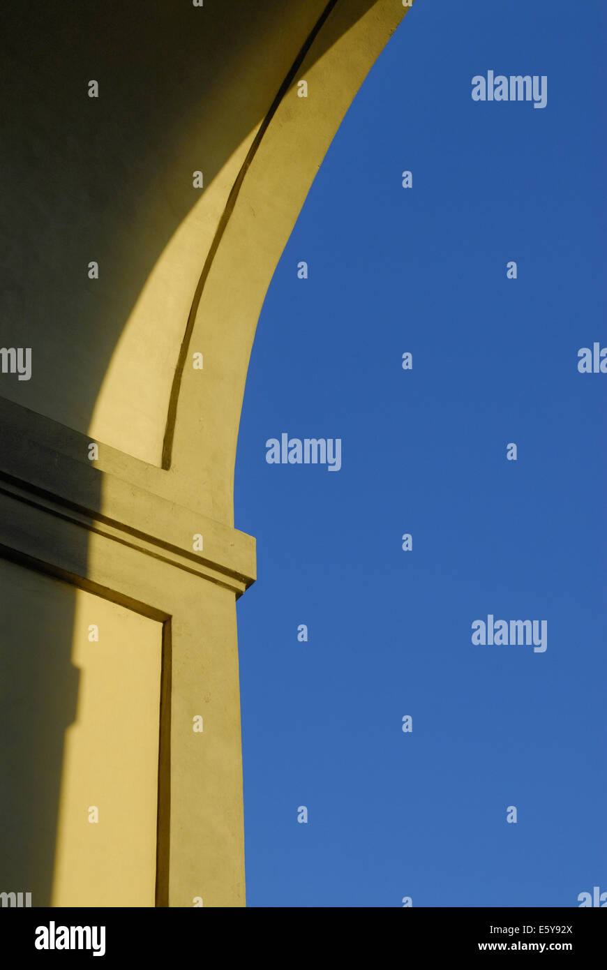 Detail des Bogens entlang des Flusses Arno, Florenz, Italien Stockfoto