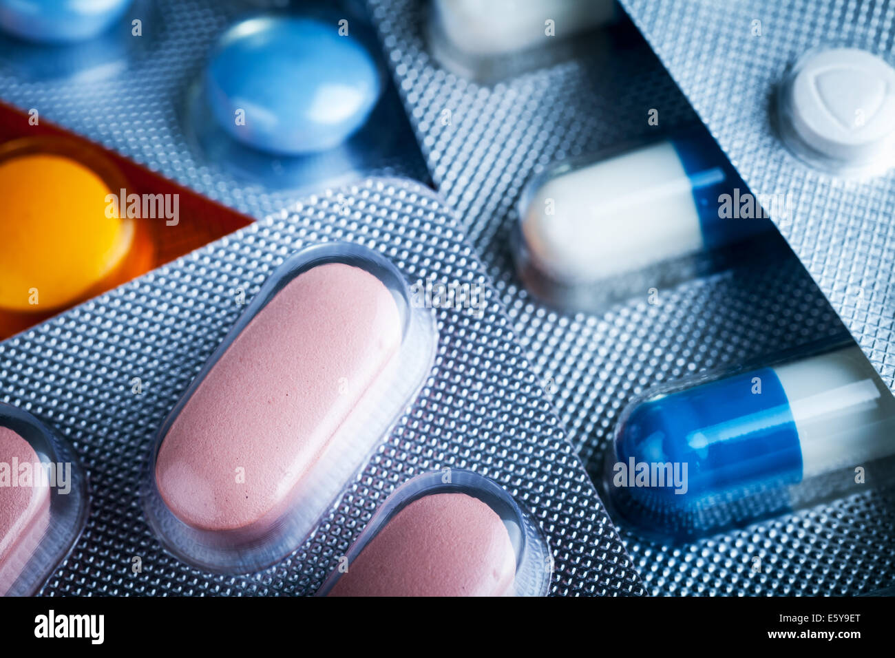 Pillen in Blisterpackung Nahaufnahme für Hintergrund Stockfoto