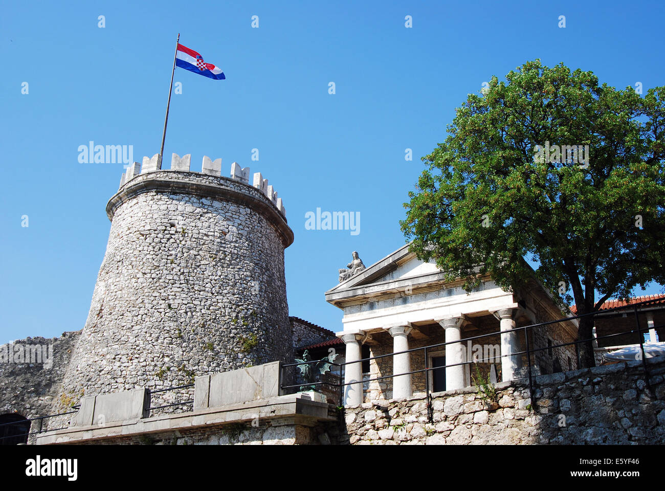 Alte Iliyrian und und römischen Festung und Burg Trsat in Rijeka, Kroatien Stockfoto