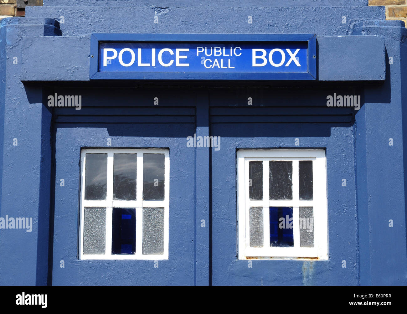 Polizei-öffentliche Feld Anrufen Chatham historischer Dockyard, Kent, England, UK Stockfoto