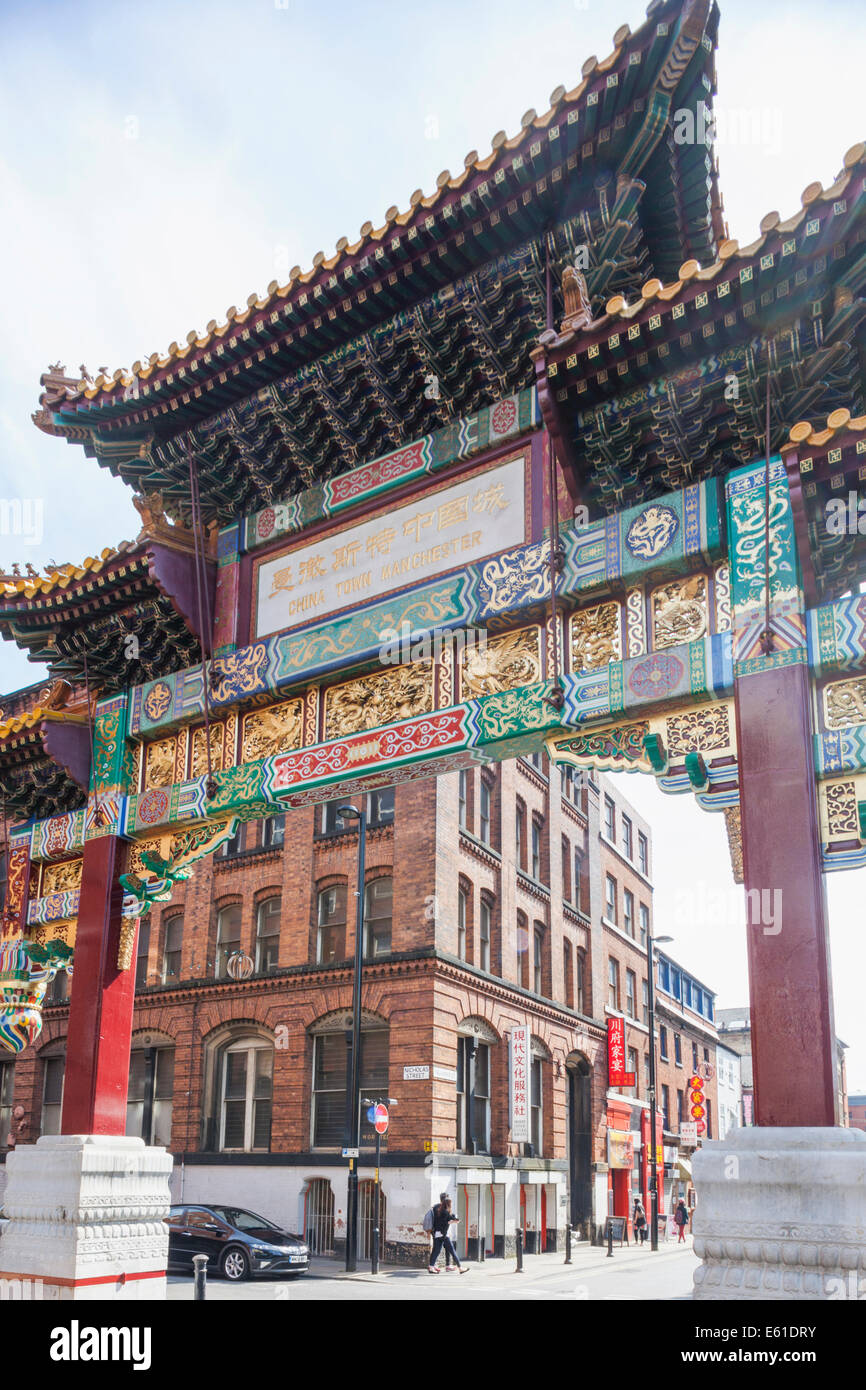 England, Manchester, Chinatown, chinesische Tor Stockfoto