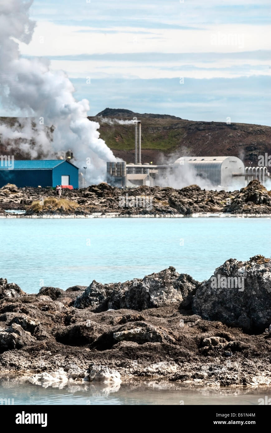 Geothermische Kraftwerk an der blauen Lagune, Island. | Geothermiekraftwerk der Blauen Lagune Insel. Stockfoto