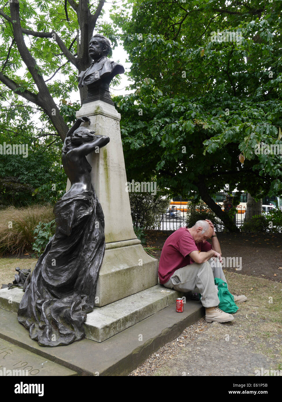 Denkmal für WS Gilbert Embankment Gardens London Stockfoto
