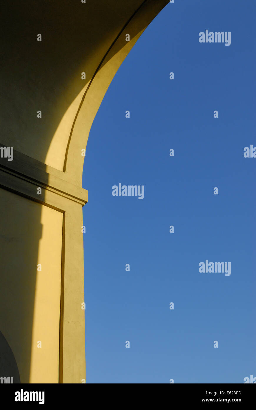 Detail des Bogens entlang des Flusses Arno, Florenz, Italien Stockfoto