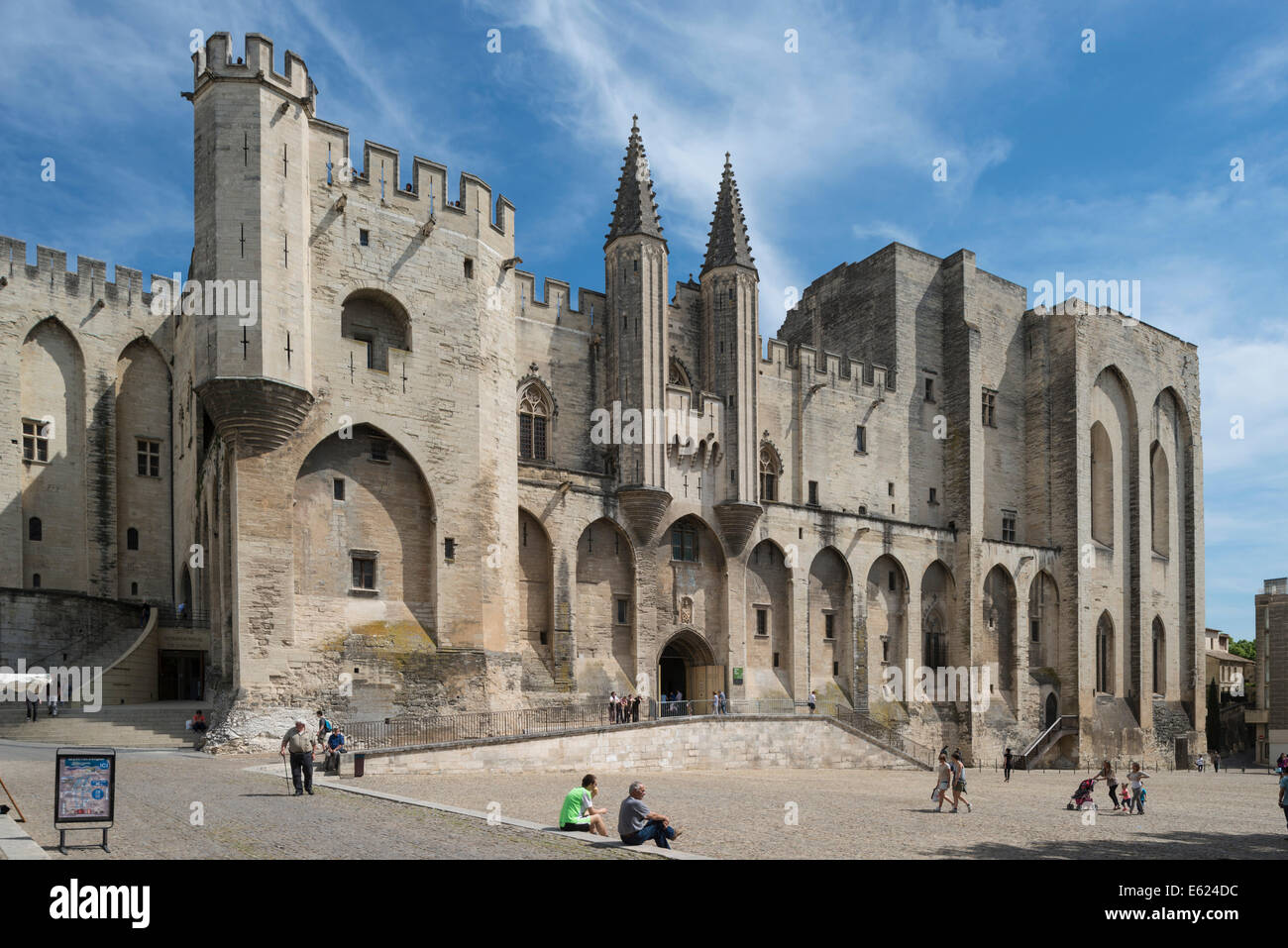 Palais des Papes und Place du Palais des Papes, Avignon, Provence-Alpes-Côte d ' Azur, Frankreich Stockfoto