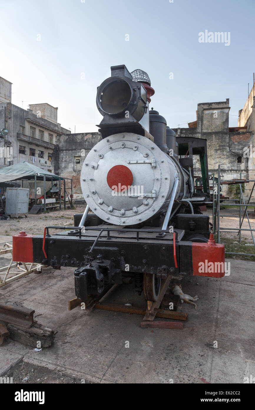 alte amerikanische Dampfzug im Dampflok-Museum, Havanna, Kuba Stockfoto