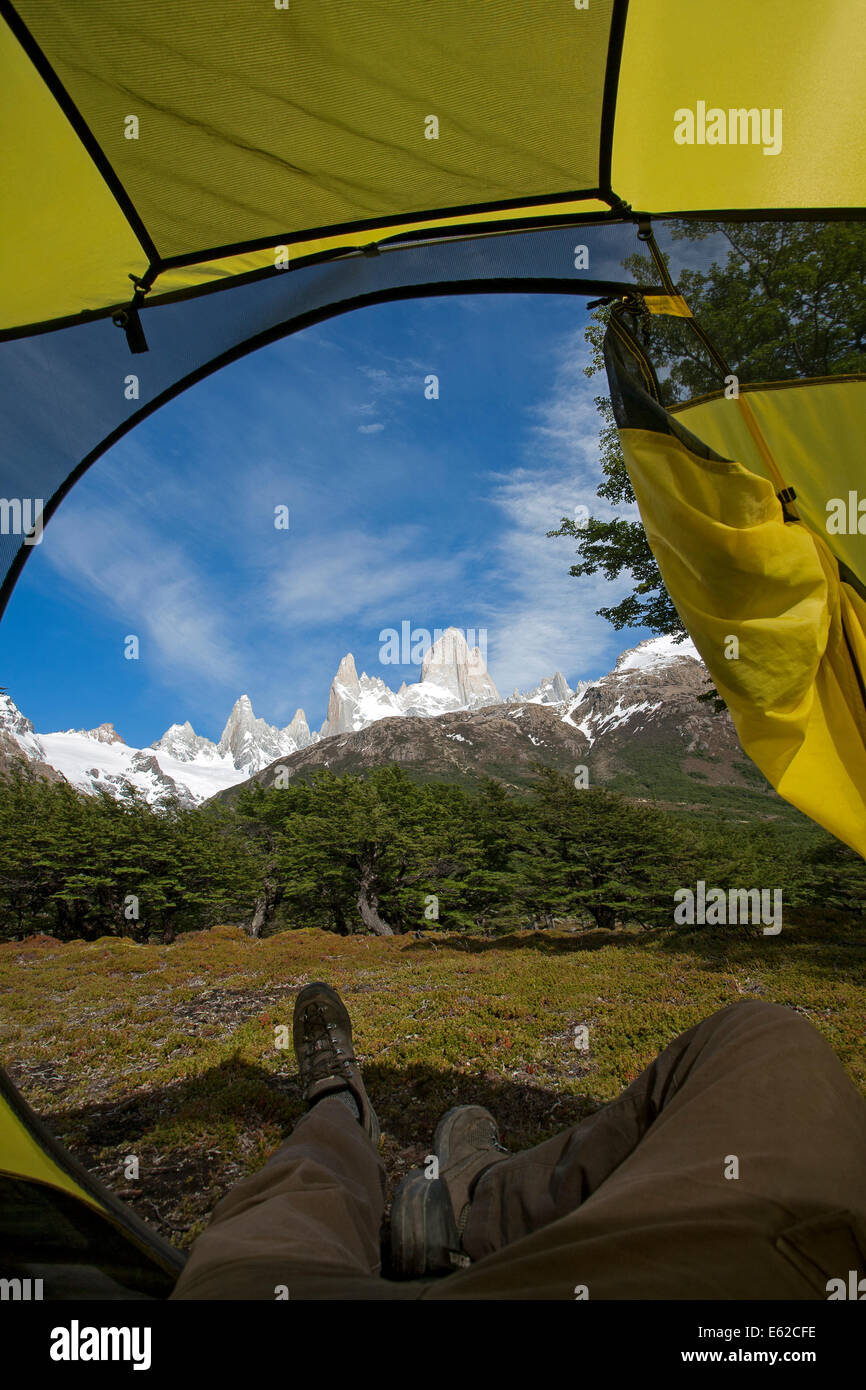 Blick von einem Zelt. Fitz Roy Bergmassiv. Der Nationalpark Los Glaciares Patagonien. Argentinien Stockfoto