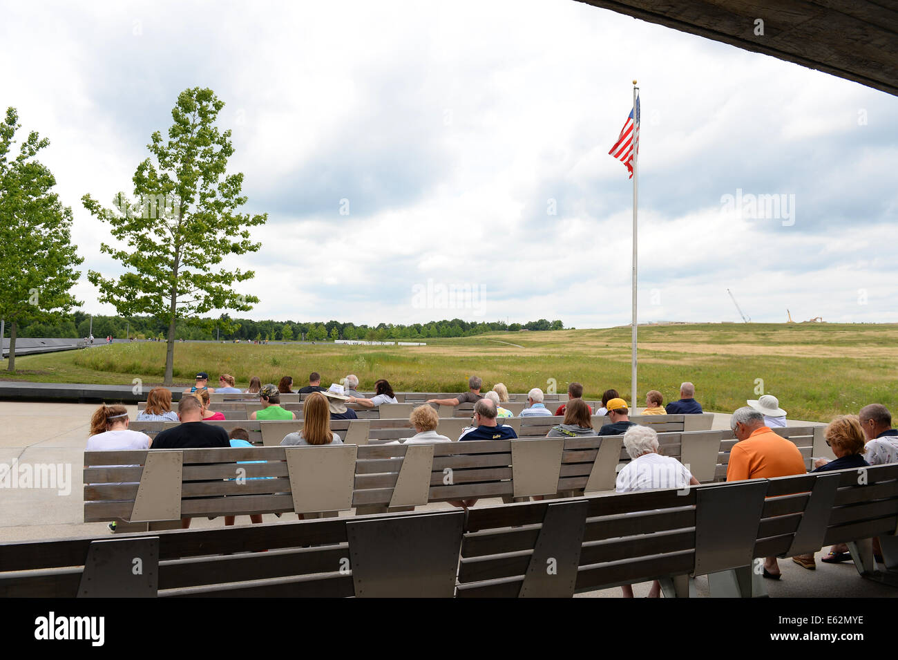 SHANKSVILLE, Pennsylvania - Juli 18-2014: Besucher beobachten, Seite 93 National Memorial außerhalb Shanksville, PA Stockfoto