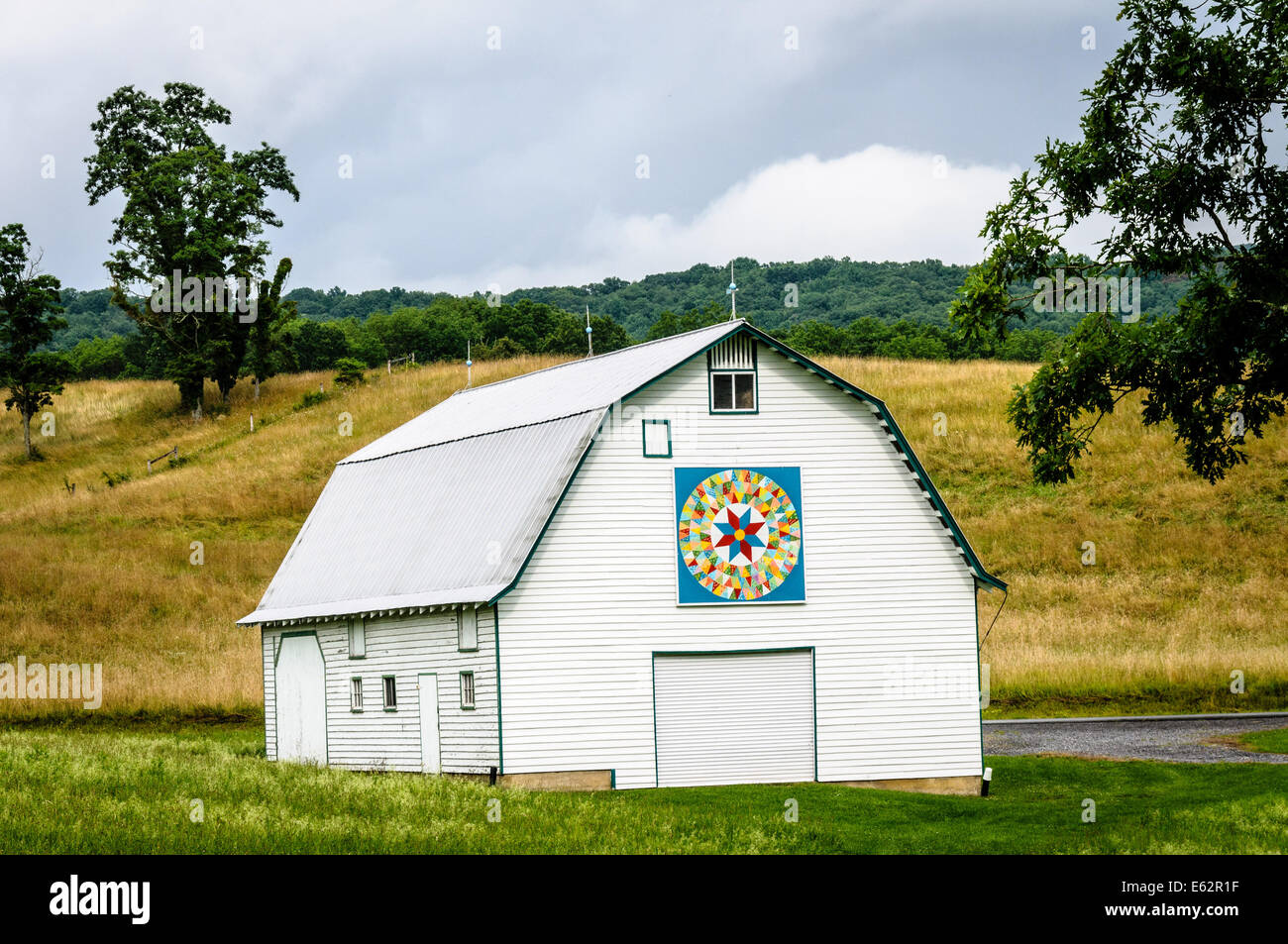 Scheune Quilt auf weißen Niederländisch Scheune, Lindside, West Virginia Stockfoto