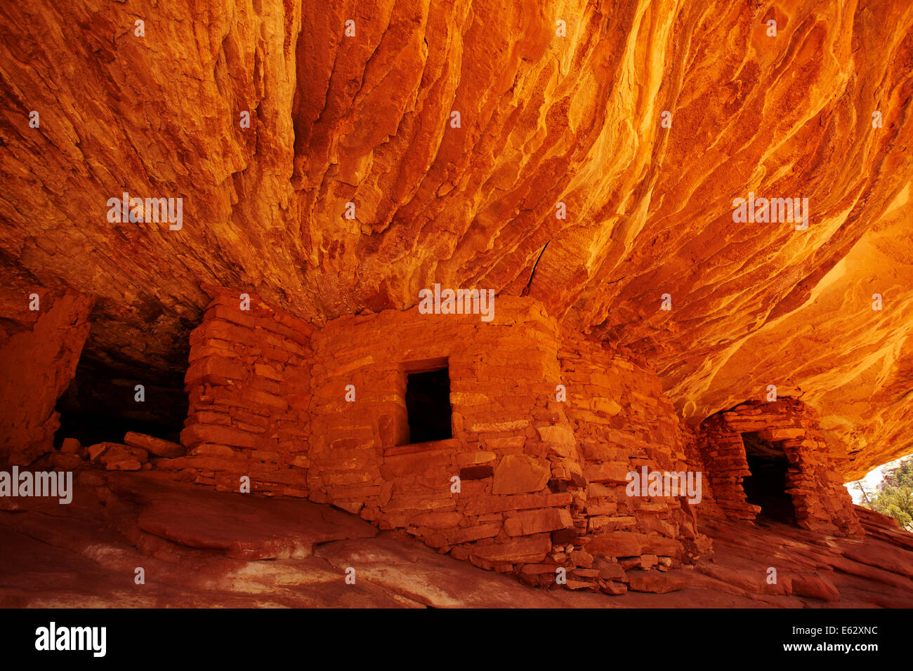 Haus in Brand Ruinen, Mule Canyon, Cedar Mesa, San Juan County, Utah, USA Stockfoto