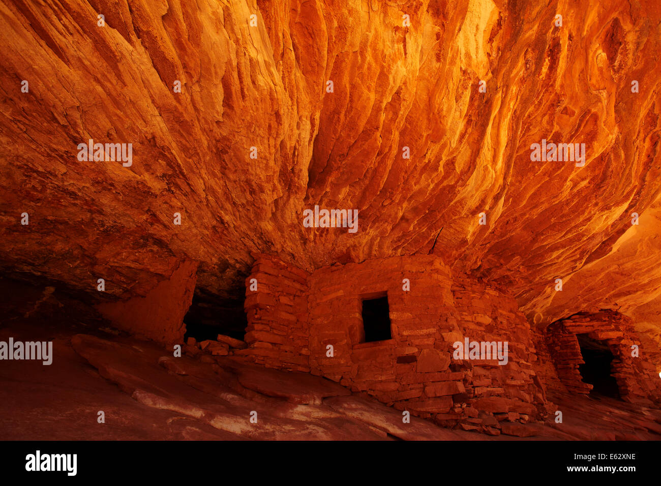 Haus in Brand Ruinen, Mule Canyon, Cedar Mesa, San Juan County, Utah, USA Stockfoto