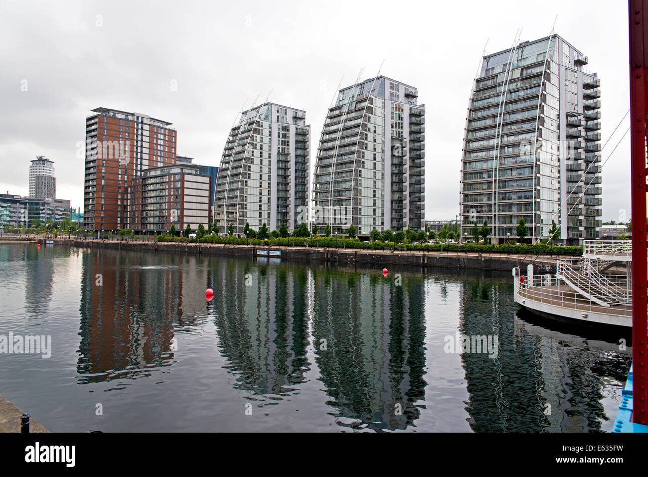 Salford Quays Manchester Schifffahrtskanal BBC Media city Stockfoto