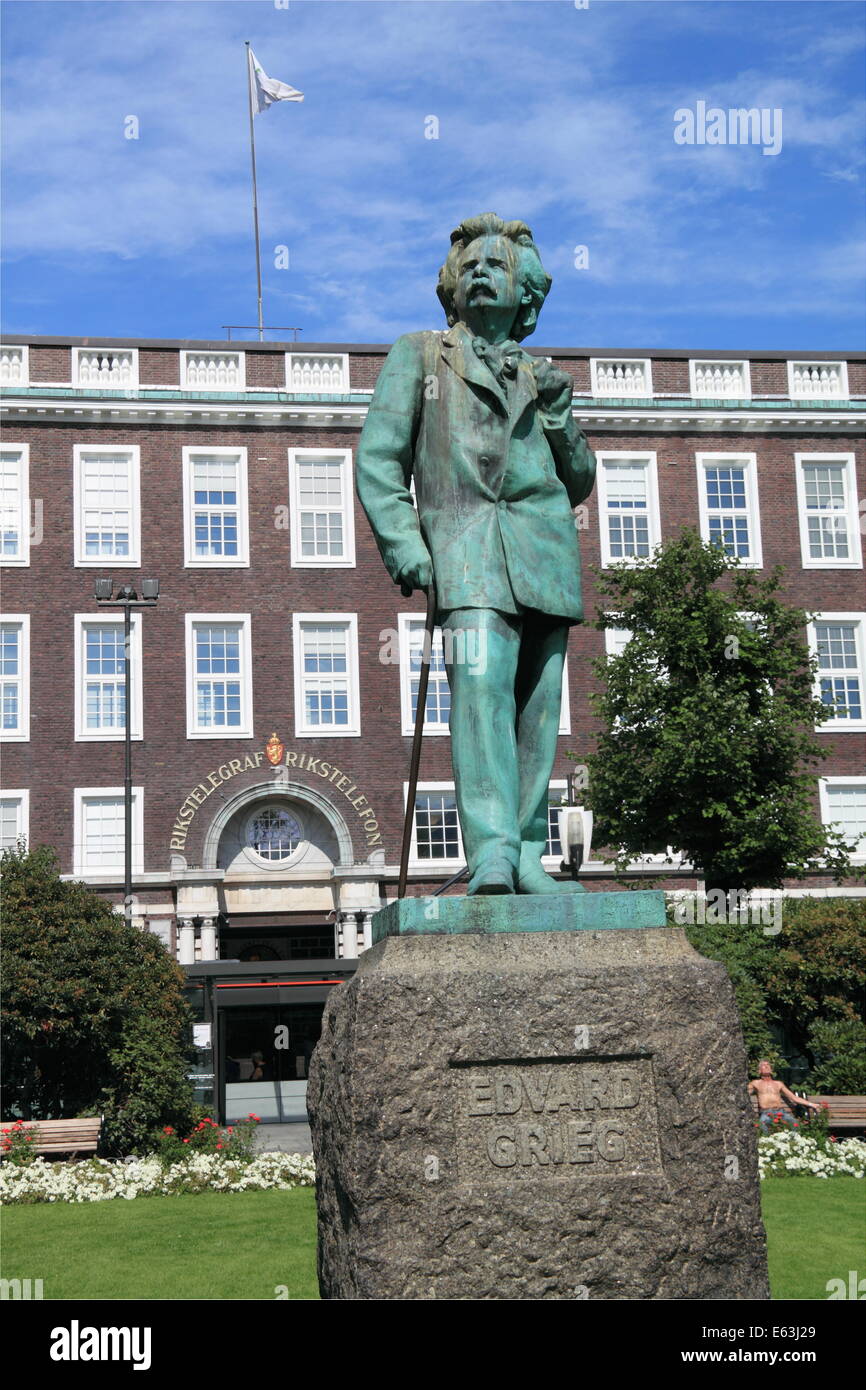 Edvard Grieg-Statue, Byparken, Bergen, Bergenshalvøyen, Midhordland, Hordaland, Vestlandet, Norwegen, Skandinavien, Europa Stockfoto