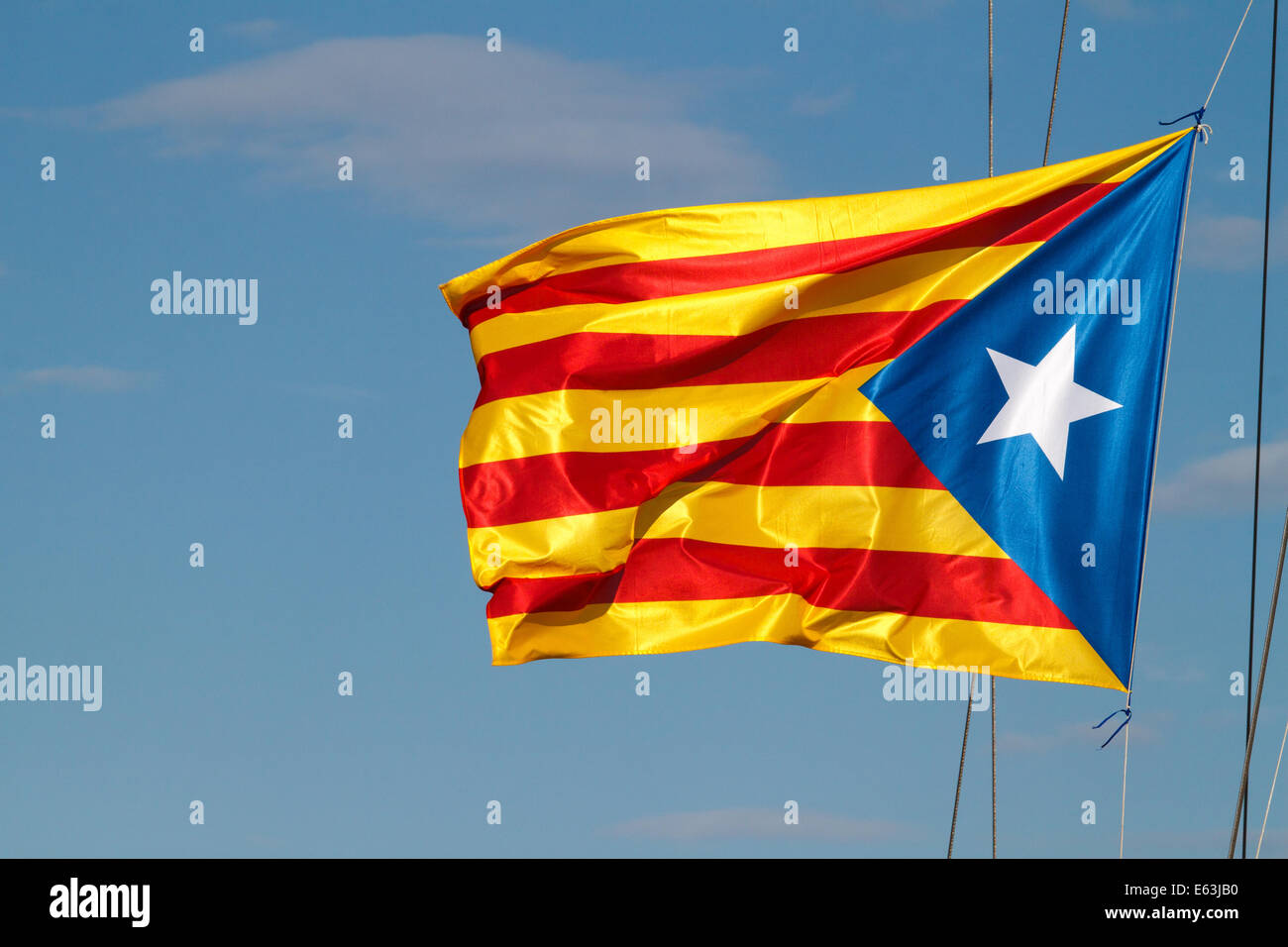 Estelada Flagge gilt die Flagge, die die Unabhängigkeit der Paisos Katalanen symbolisiert Stockfoto