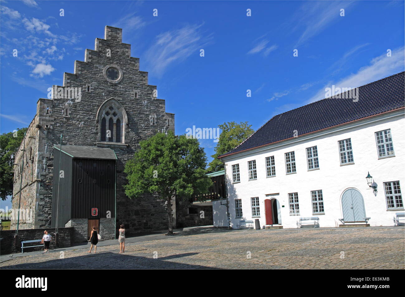 Håkonshallenkarten und Stallbygningen, Bergenhus Festning, Bergen, Bergenshalvøyen, Midhordland, Nord-Norwegen, Vestlandet, Norwegen, Skandinavien, Europa Stockfoto