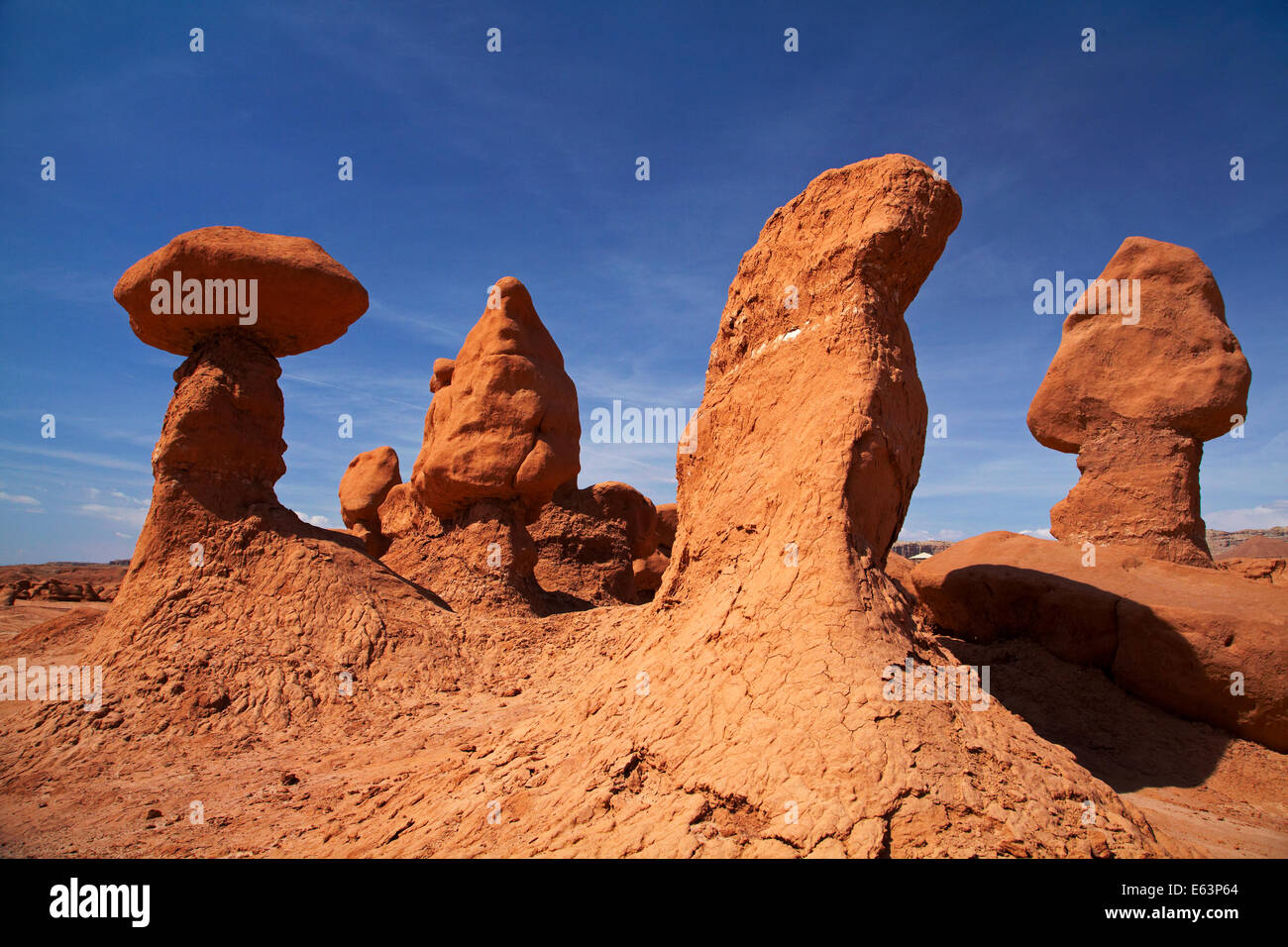 Hoodoos im Goblin Valley State Park, San Rafael Wüste, Utah, USA Stockfoto