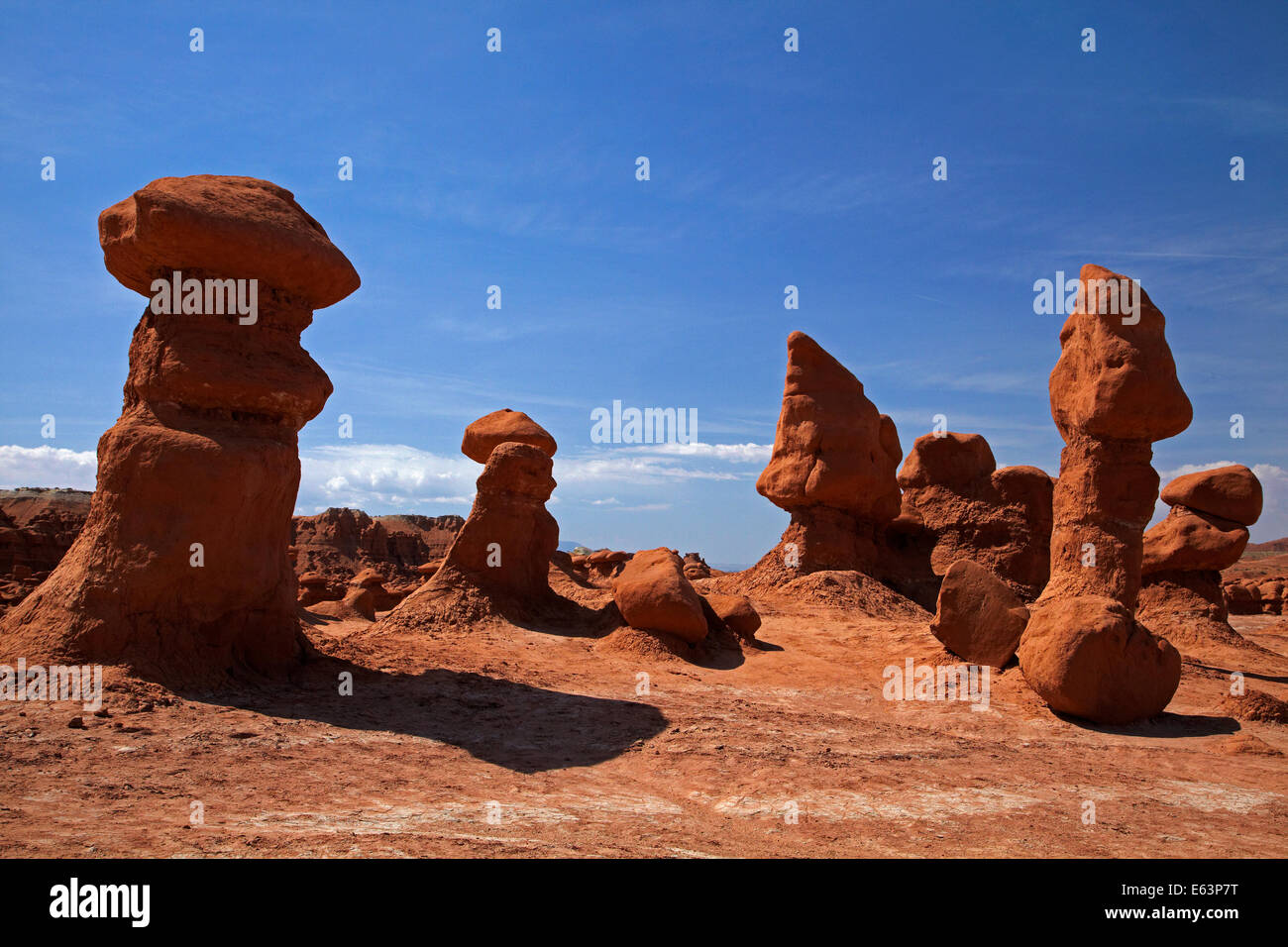 Hoodoos im Goblin Valley State Park, San Rafael Wüste, Utah, USA Stockfoto