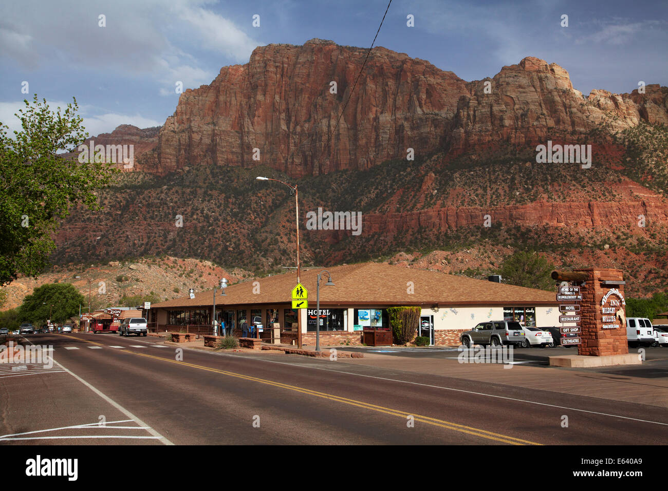 Hauptstraße von Springdale, von Zion Nationalpark, Utah, USA Stockfoto