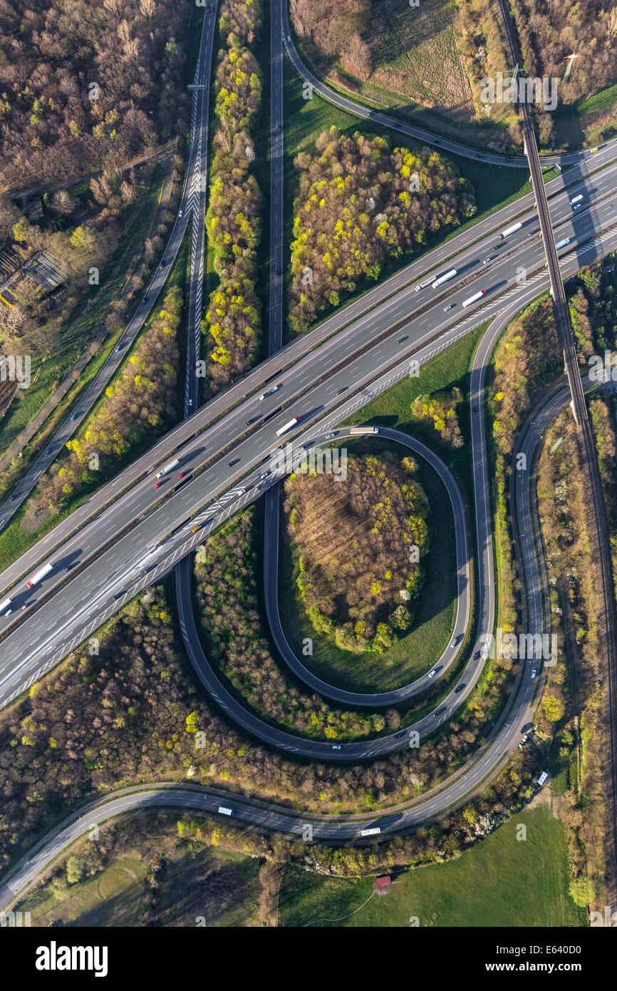Luftbild von der A2 und A31 Autobahnanschluss, Friesenspieß Bottrop-Nord, Bottrop, Ruhrgebiet, Nordrhein-Westfalen Stockfoto