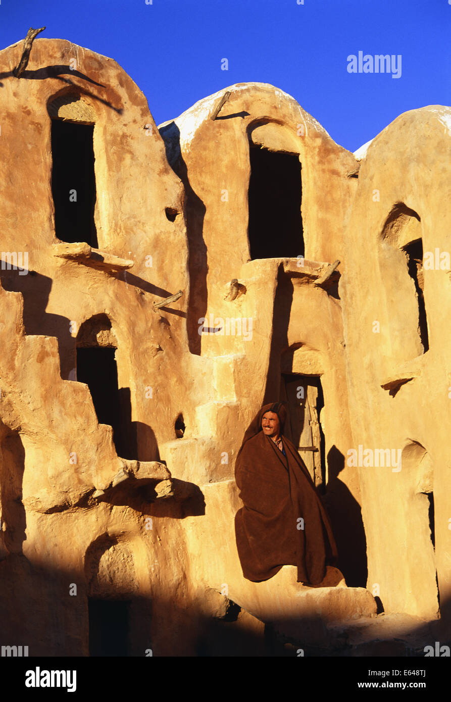 Ksar Ouled Soltrane befestigte Getreidespeicher Ghorfas Zellen in der Vergangenheit zum Speichern von Getreide, Tunesien Stockfoto