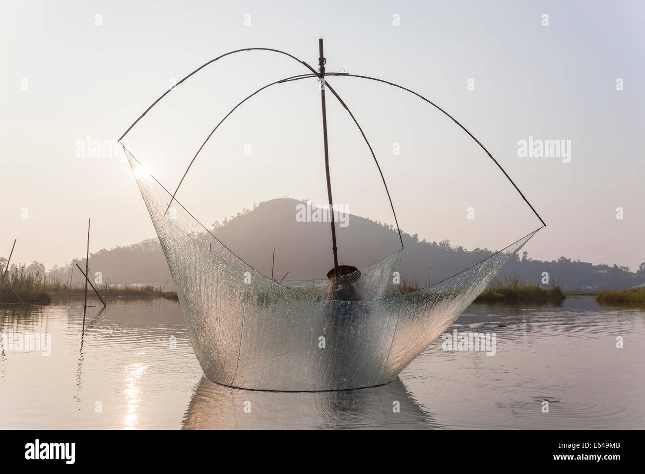 Angeln, Loktak See nr Imphal, Manipur, Indien Stockfoto