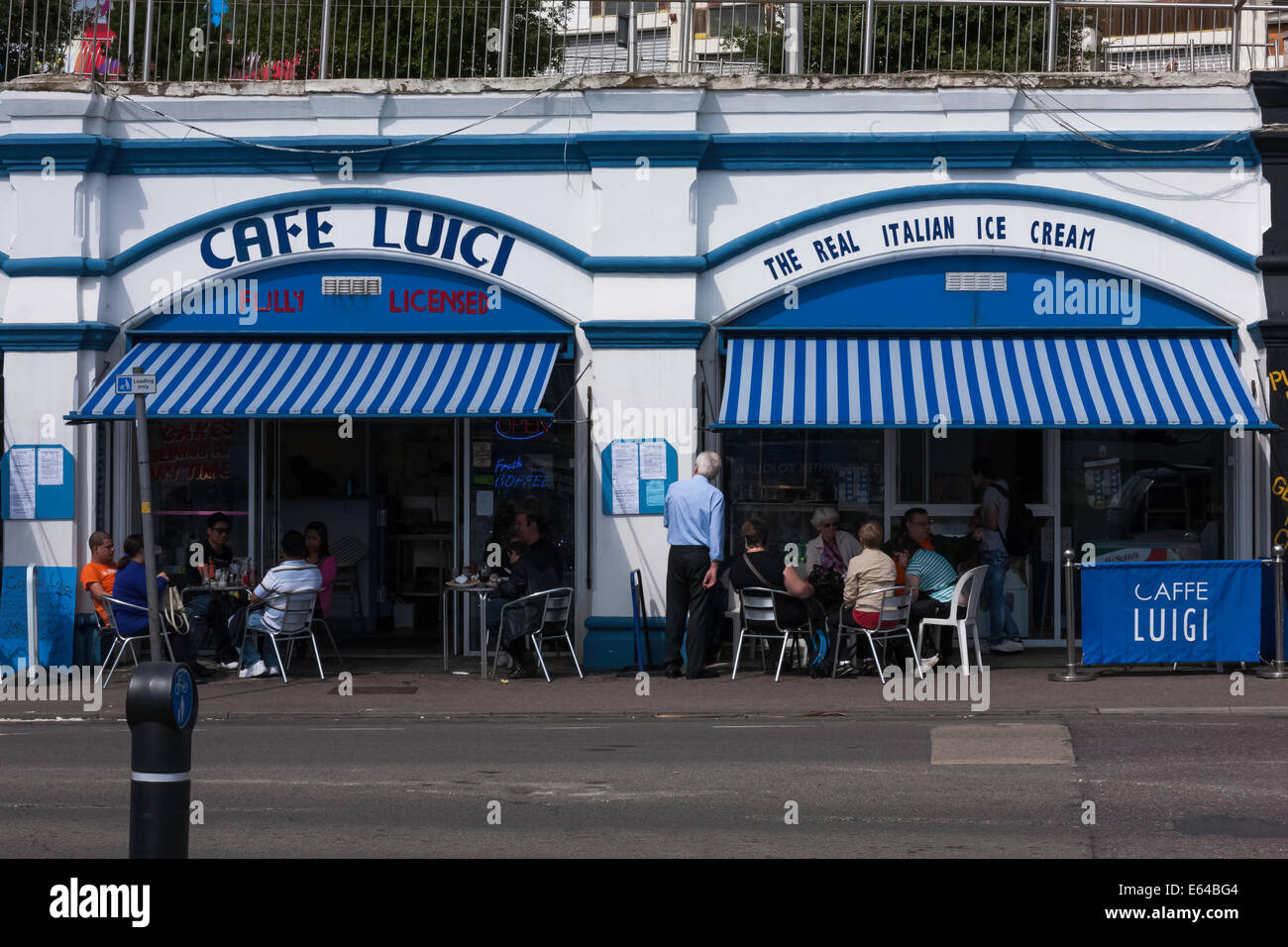 Pavement Cafe in Southend Stockfoto