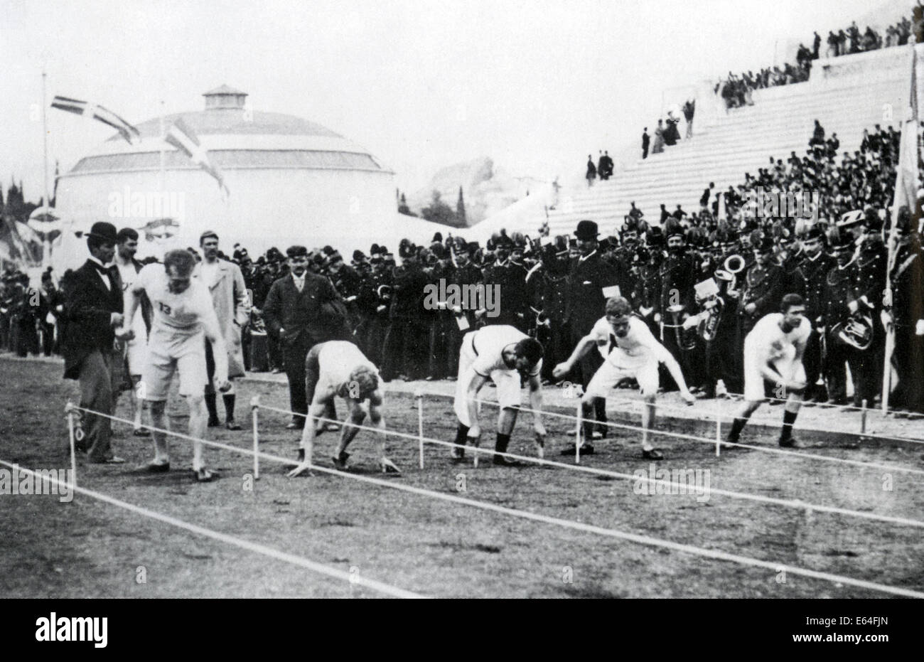 Sommer-Olympische Spiele Athen 1896. Beginn des ersten Laufes von den  Herren 100-Meter-Rennen. Siehe Beschreibung unten Stockfotografie - Alamy