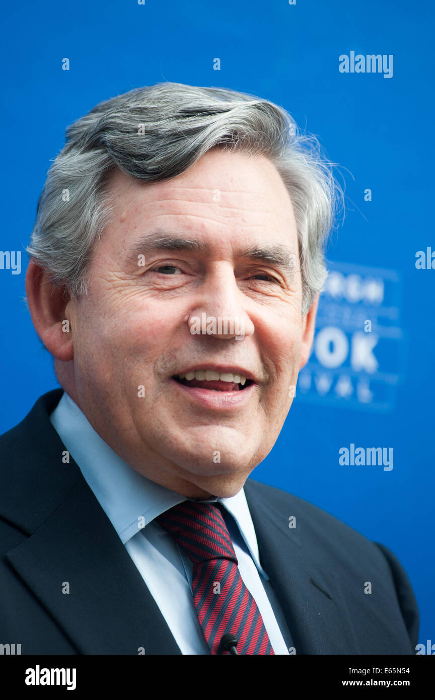 Edinburgh, Schottland. 15. August 2014. Ehemalige britische Premierminister, Gordon Brown, erscheinen beim Edinburgh International Book Festival 2014 wo er enthaltenen Ideen in seinem neuen Buch erklärte "mein Schottland, unsere Britain: A Zukunft Wert teilen". Edinburgh, UK. Freitag, 15. August 2014 die Credit: Lorenzo Dalberto/Alamy Live-Nachrichten Stockfoto