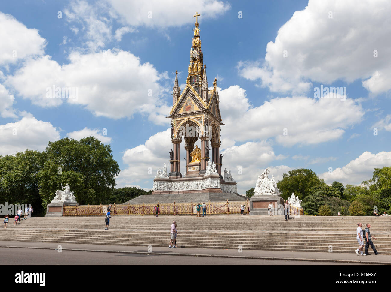 Das Albert Memorial, Kensington Gardens, London. Stockfoto