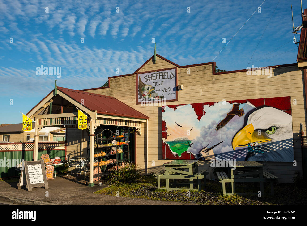 Obstladen, Straßenkunst, Sheffield, Tasmanien Stockfoto