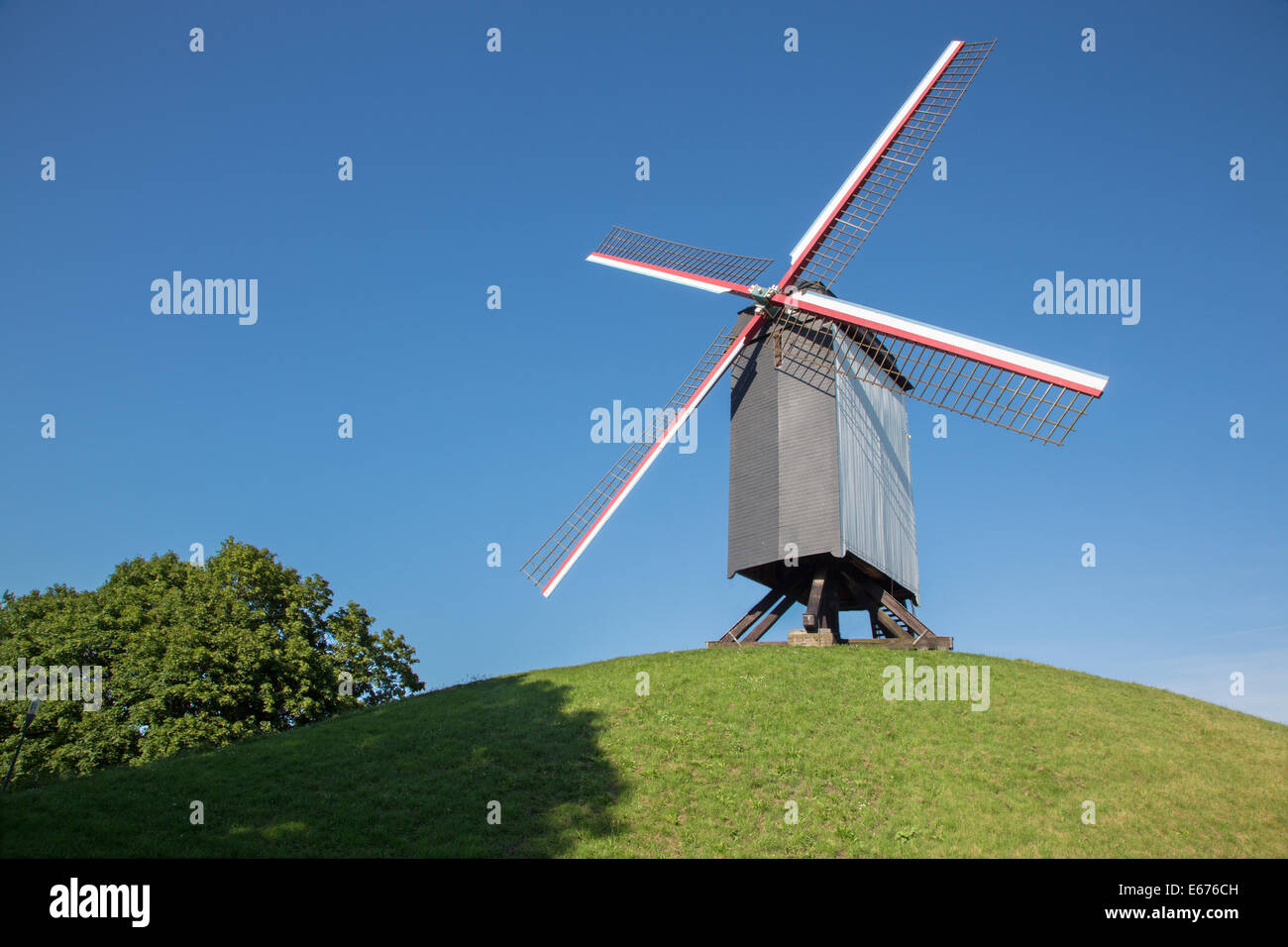 Brges - Windmühle Sint-Janshuismolen Stockfoto