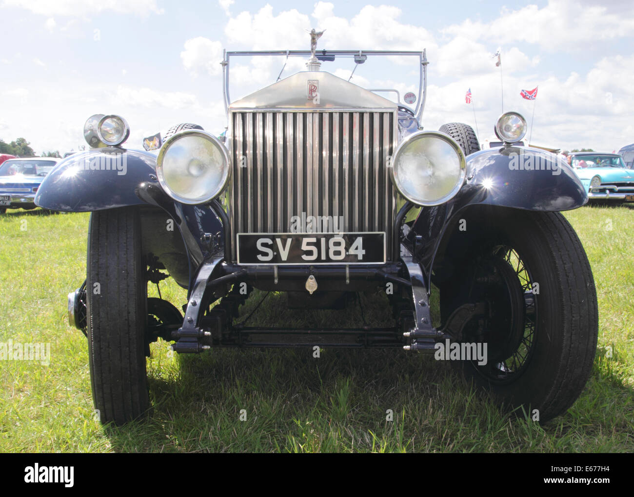 Oldtimer Rolls-Royce in weißer Waltham Retro-Festval 2014 Stockfoto