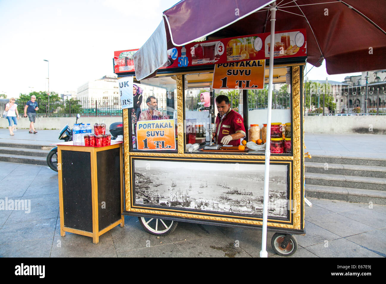 Streetfood Anbieter Istanbul Stockfoto