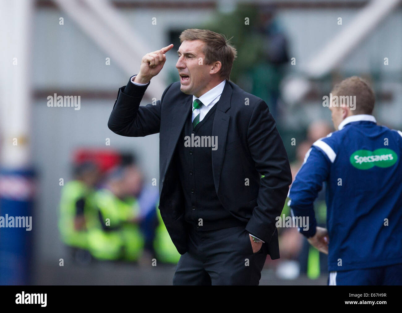 Edinburgh, Schottland. 17. August 2014. Hibs Manager Alan Stubbs während der schottischen Meisterschaftsspiel zwischen Herz und Hibs aus Tynecastle Stadium. Bildnachweis: Aktion Plus Sport/Alamy Live-Nachrichten Stockfoto