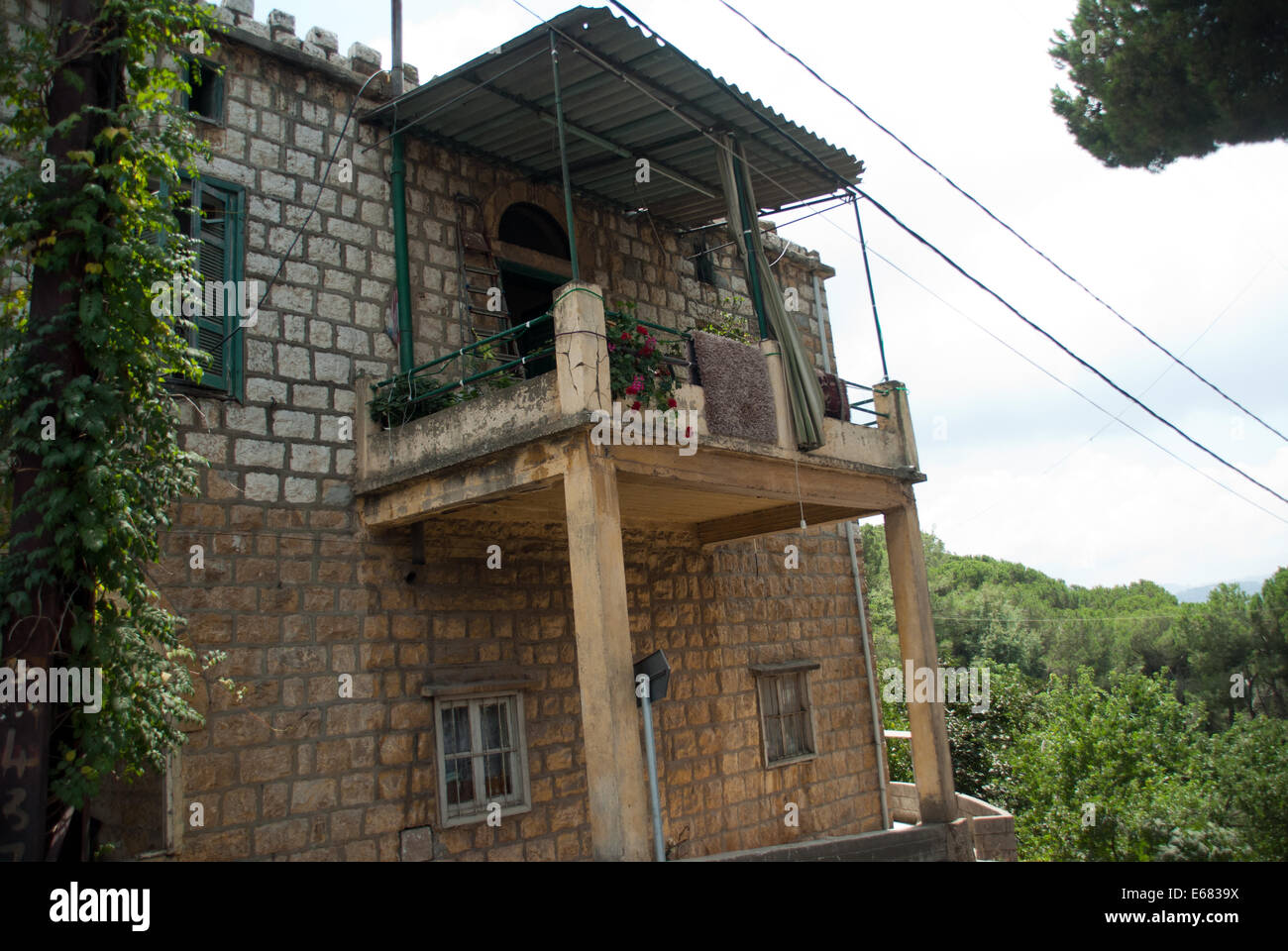 traditionelles Haus aus Libanon-Gebirge Stockfoto