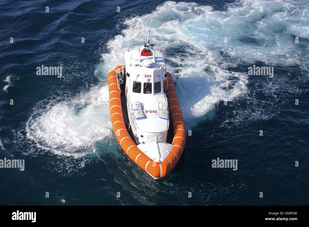 Patrouillenboot der italienischen Küstenwache Stockfoto