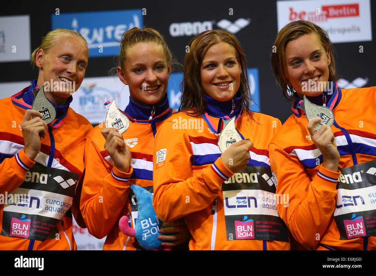 Maud van der meer Fotos und Bildmaterial in hoher Auflösung Alamy