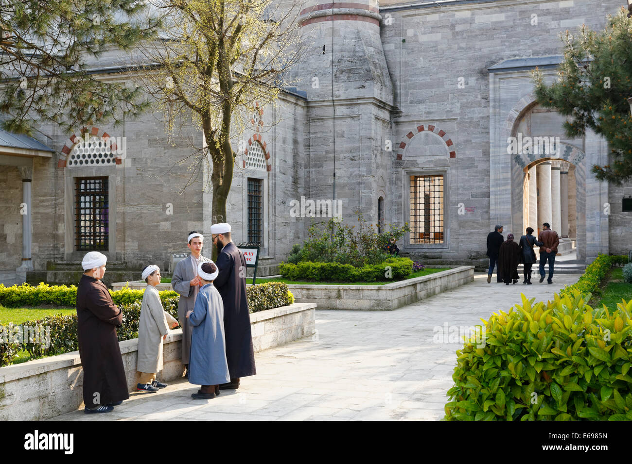 Yavuz Selim Moschee, Yavuz Sultan Selim Moschee, Yavuz Selim Camii